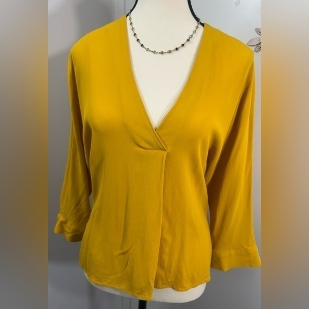 Zara Women's Yellow Mustard Blouse V Neck 3/4 Sleeve Poplin Tops Size XS